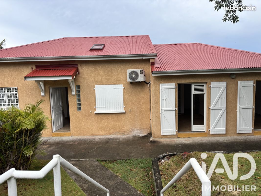 Maison 4 pièces 140 m² · à Le Moule · 140 m² · 1 427 €