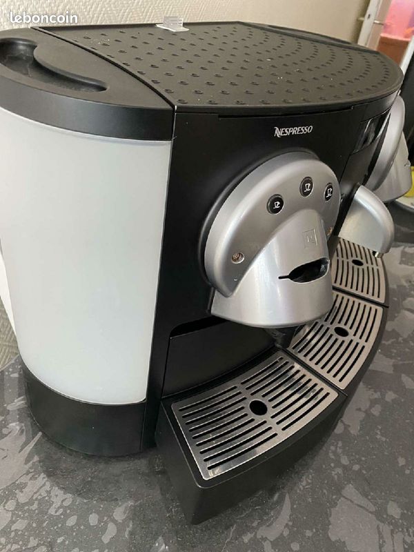 Nespresso cs203 pro (image 2)