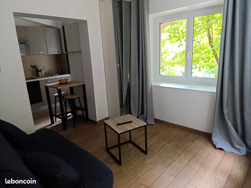 Appartement 1 pièce 15 m² · à Chamalières · 15 m² · 475 €