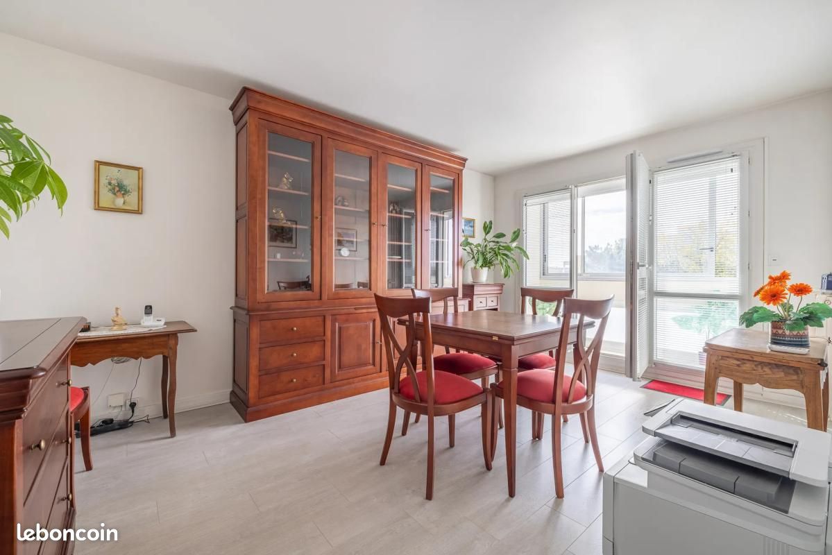 Appartement 1 pièce 37 m² · à Créteil · 37 m² · 150 000 €