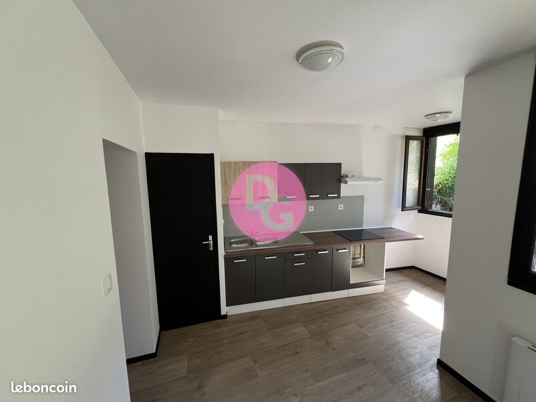 Appartement 3 pièces 69 m² · à Decazeville · 69 m² · 610 €/mois