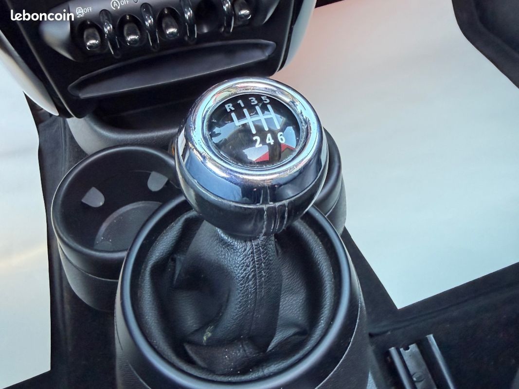 MINI PACEMAN R61 112 ch Cooper D Pack Chili (image 31)