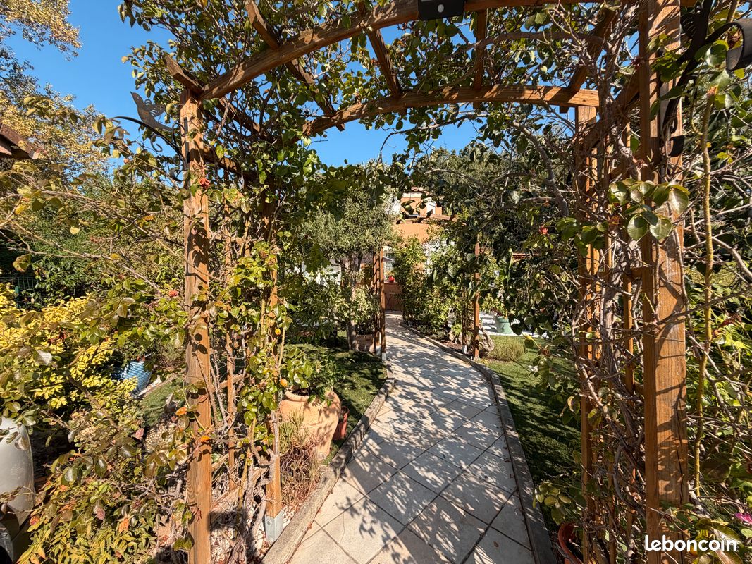 Maison 4 pièces 125 m² · à La Garde · 125 m² · 520 000 €