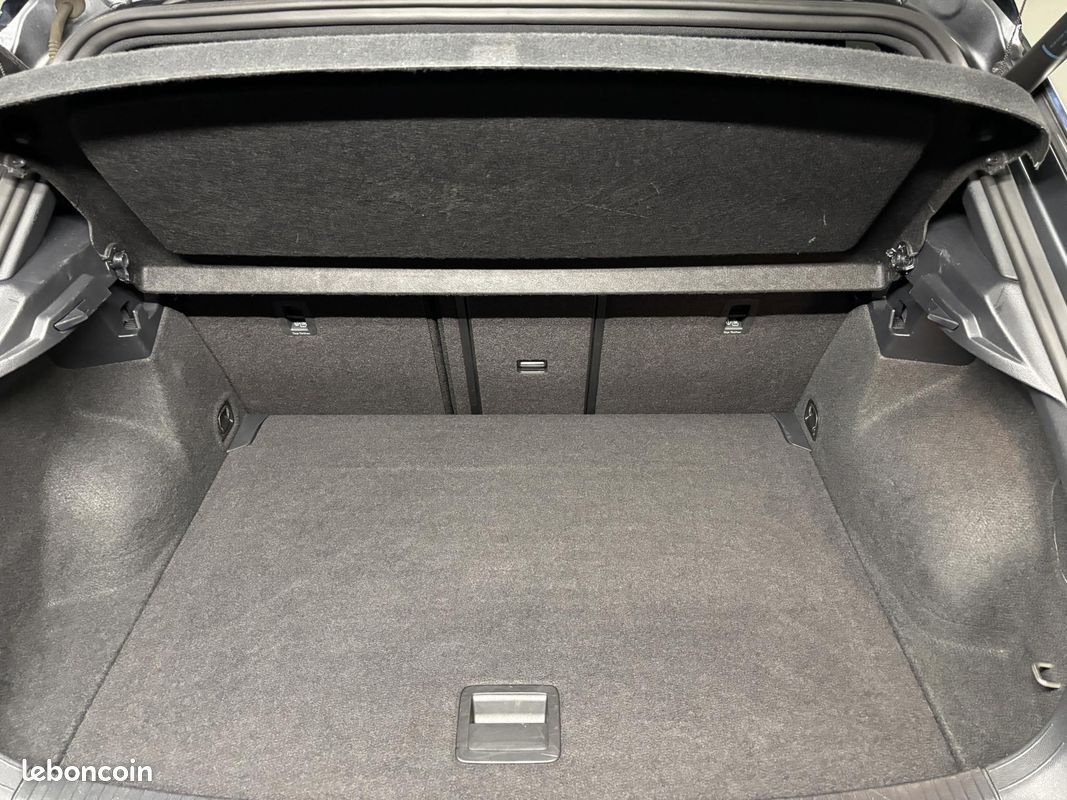 VOLKSWAGEN T-ROC 2.0 TDi 150 R-LINE DSG7 ATTELAGE CAMERA ACC (image 7)