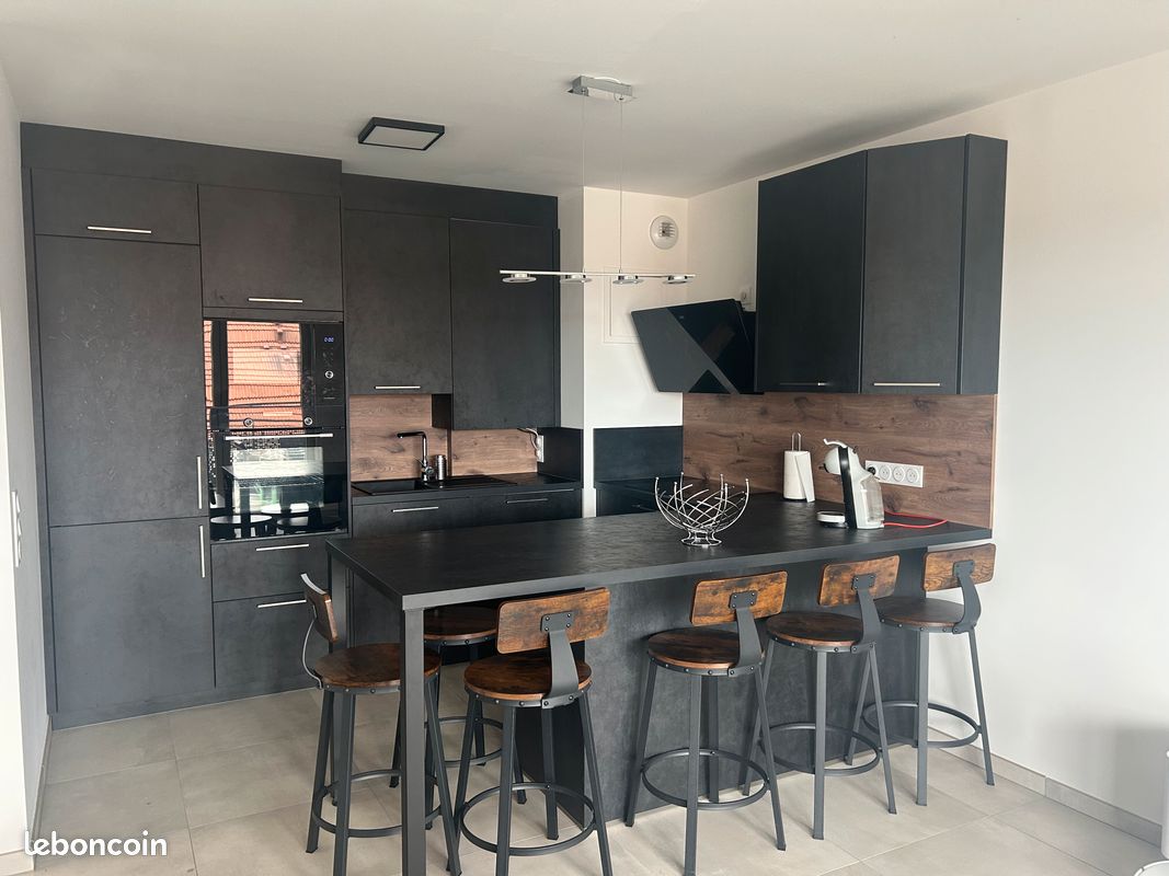 Appartement 2 pièces 46 m² · à Thionville · 45,6 m² · 1 300 €
