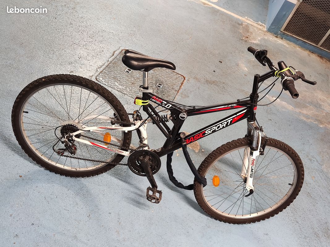 Velo VTT Basic Sport Vélos - Main Image