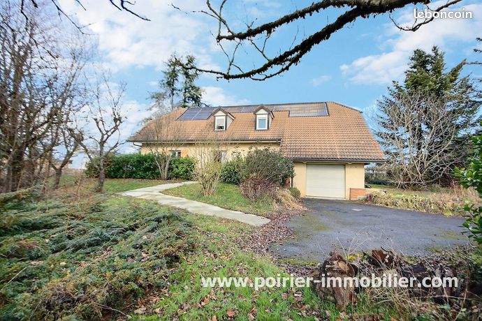 Maison 8 pièces 170 m²
