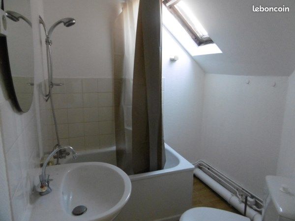 Studio 1 pièce 17 m² - Égletons 19300 (image 3)