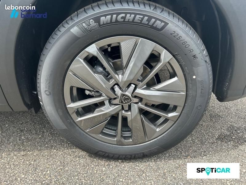Peugeot 3008 1.2 Hybrid 145ch Allure e-DCS6 (image 11)