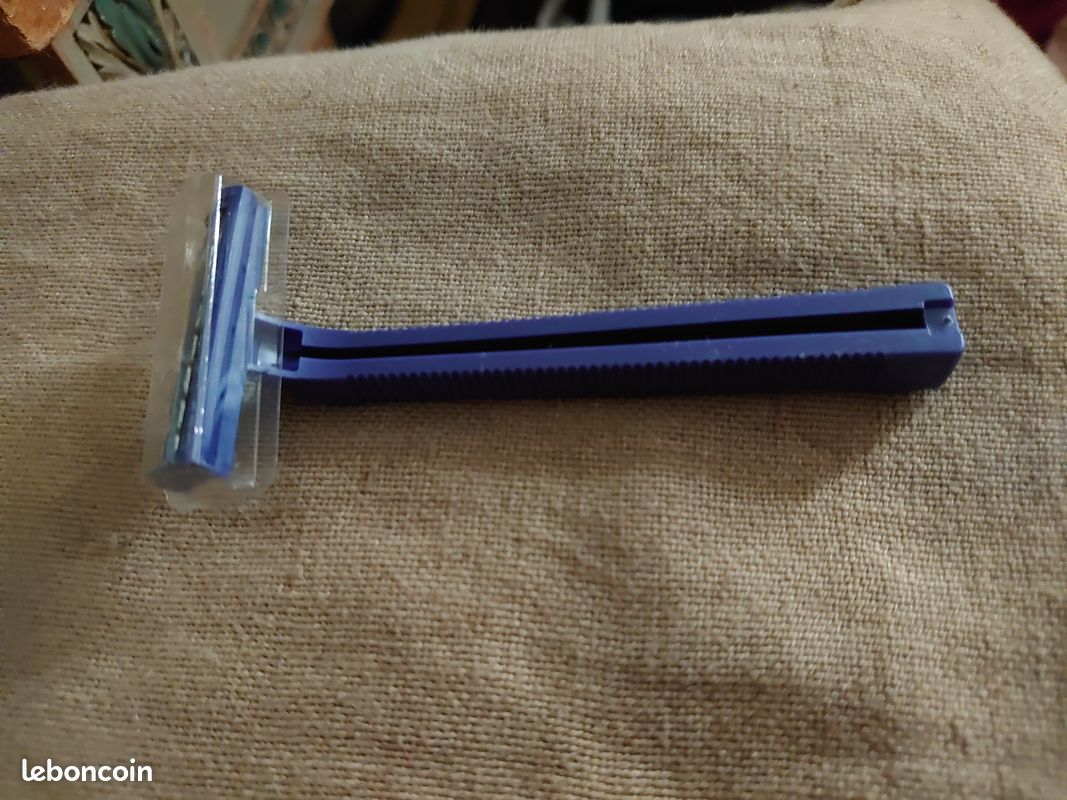 Rasoir Gillette jetable Neuf (image 2)