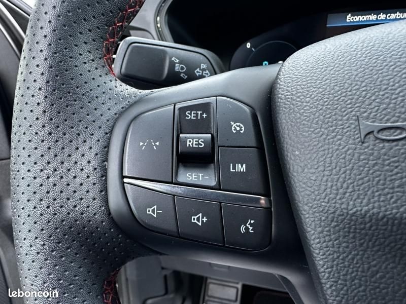 Ford Kuga 2.5 Duratec 180ch Hybrid FlexiFuel ST-Line Powershift (image 20)