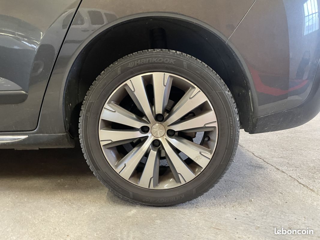 PEUGEOT 3008 1.6 THP 155 ch Allure BA (image 22)