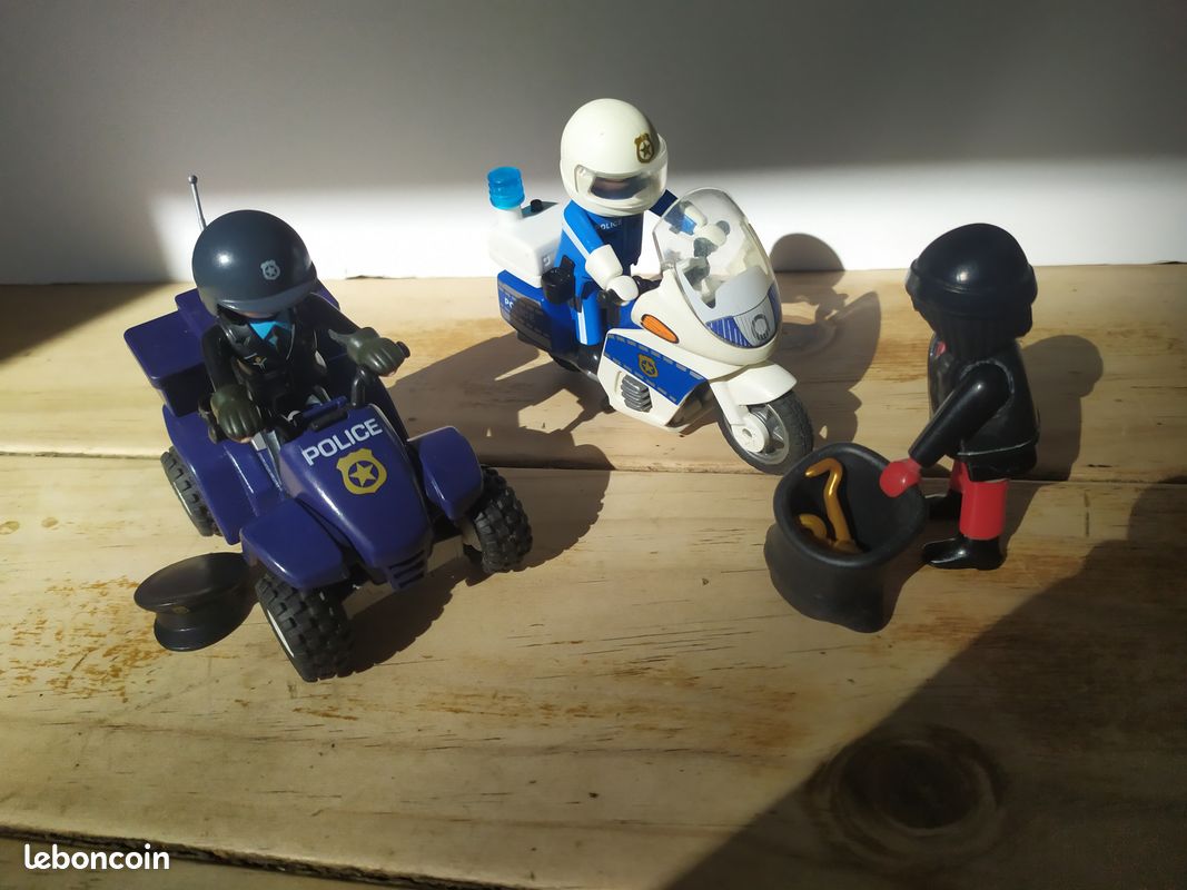 Quad à friction et moto de police Playmobil (image 8)