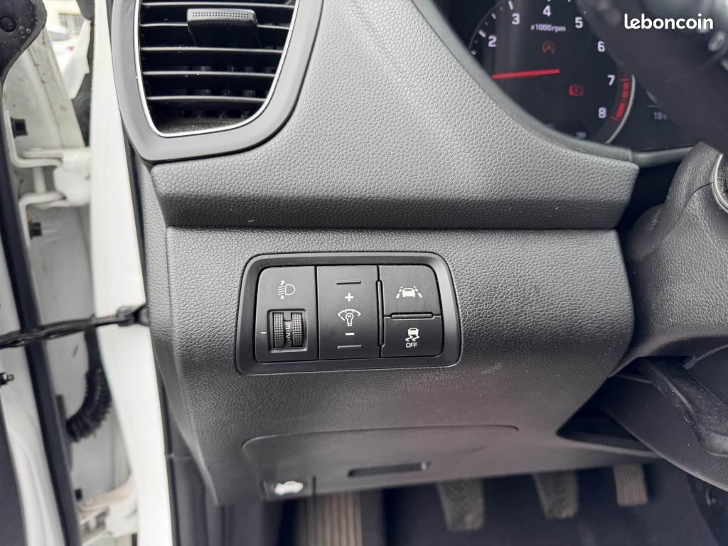 HYUNDAI I20 1.2i - 84 Intuitive clim + camera AR (image 22)