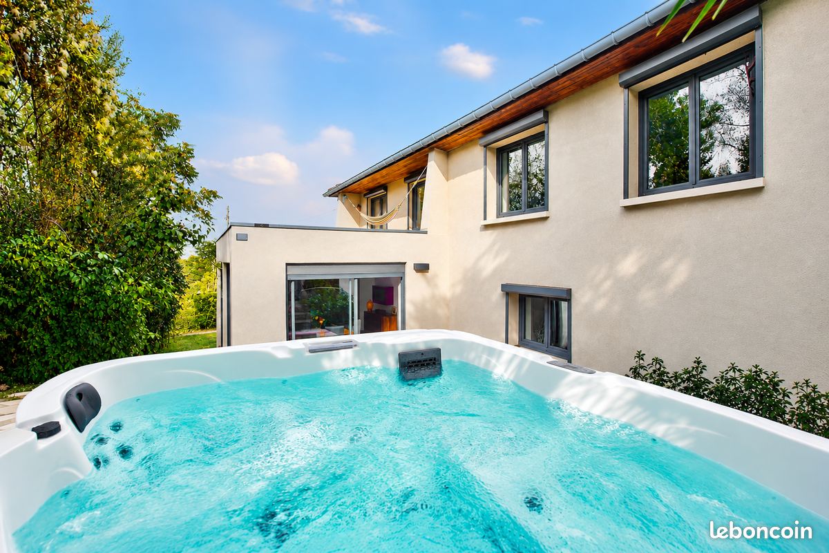 Maison 7 pièces 150 m² · à Caluire-et-Cuire · 150 m² · 650 000 €