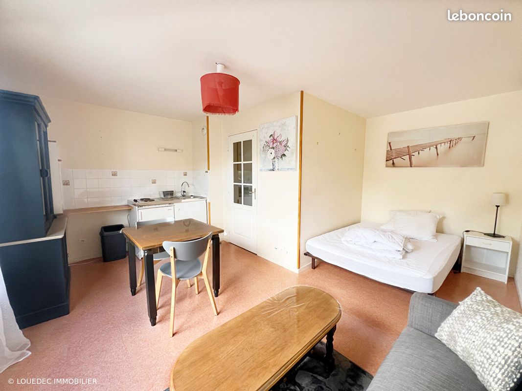 Appartement 1 pièce 24 m² · à Quimper · 24 m² · 460 €