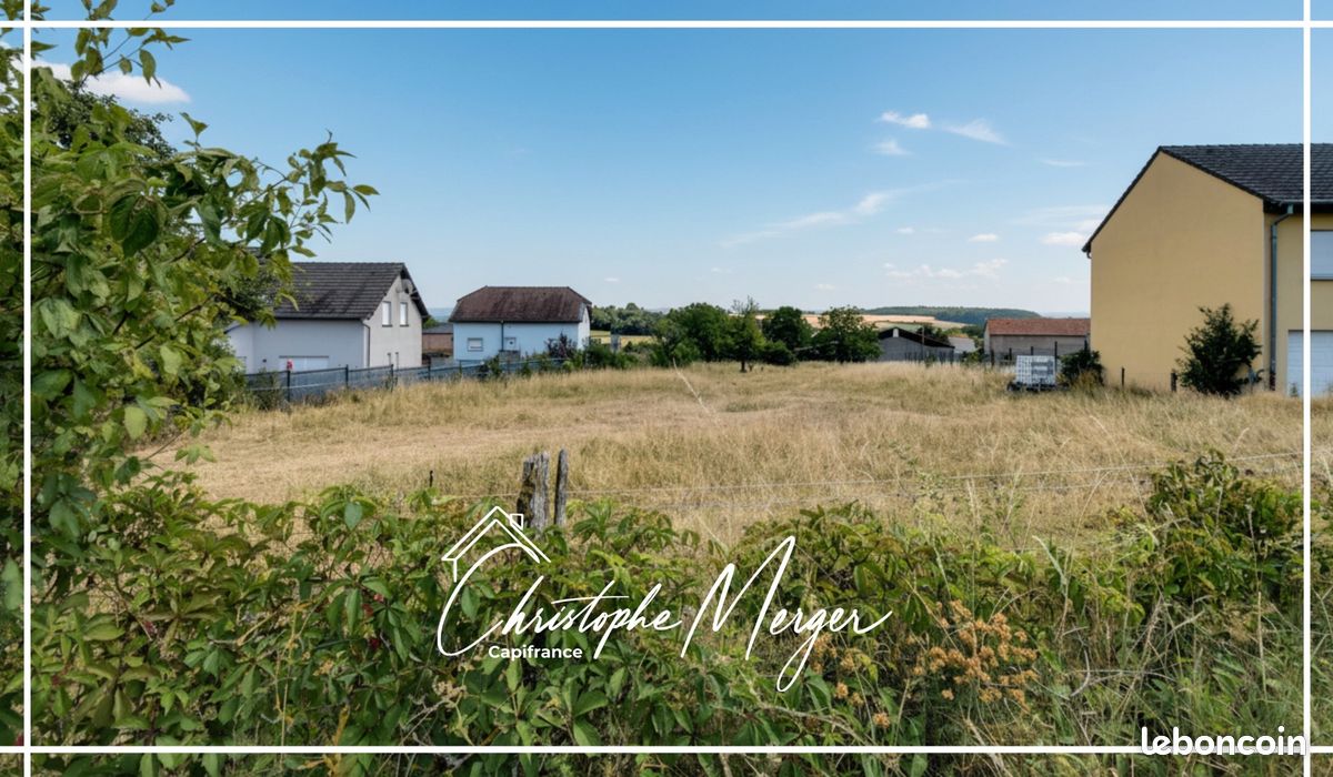 Terrain 2 700 m² Lorquin · 56 000 €
