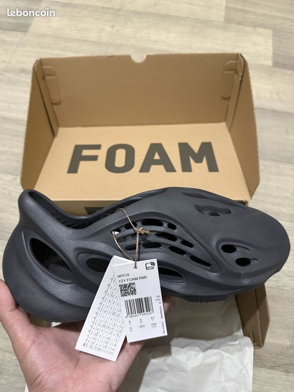 Yeezy 700 Yeezy Rnnr Black Runner Men Women Sandals Kids Yeezy Shoes Yeezy  Foam Runner Men