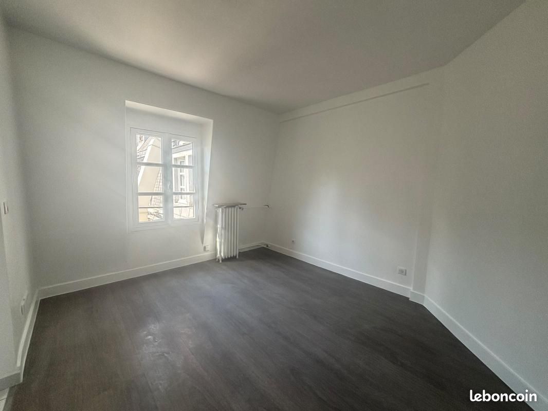 Appartement 1 pièce 20 m² · à Paris · 20 m² · 811 €