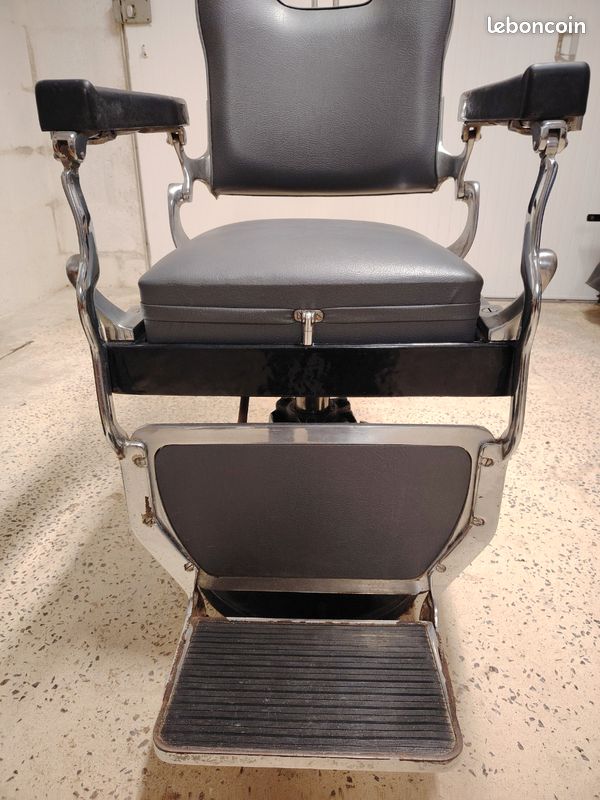 Véritable fauteuil de barbier (image 4)