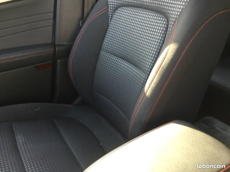 Ford Kuga 2.5 Duratec 225ch PowerSplit PHEV ST-Line eCVT (image 14)