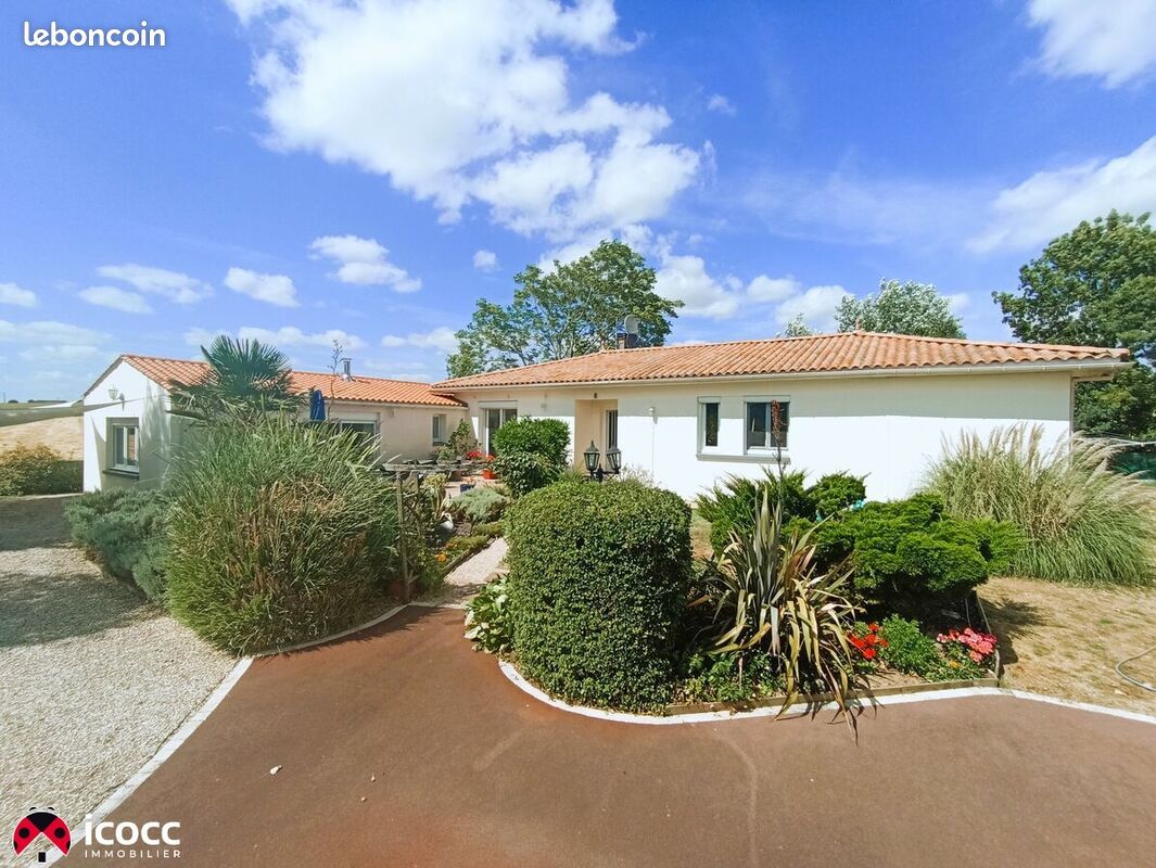 Maison 6 pièces 168 m² · à La Bretonnière-la-Claye · 168 m² · 295 000 €