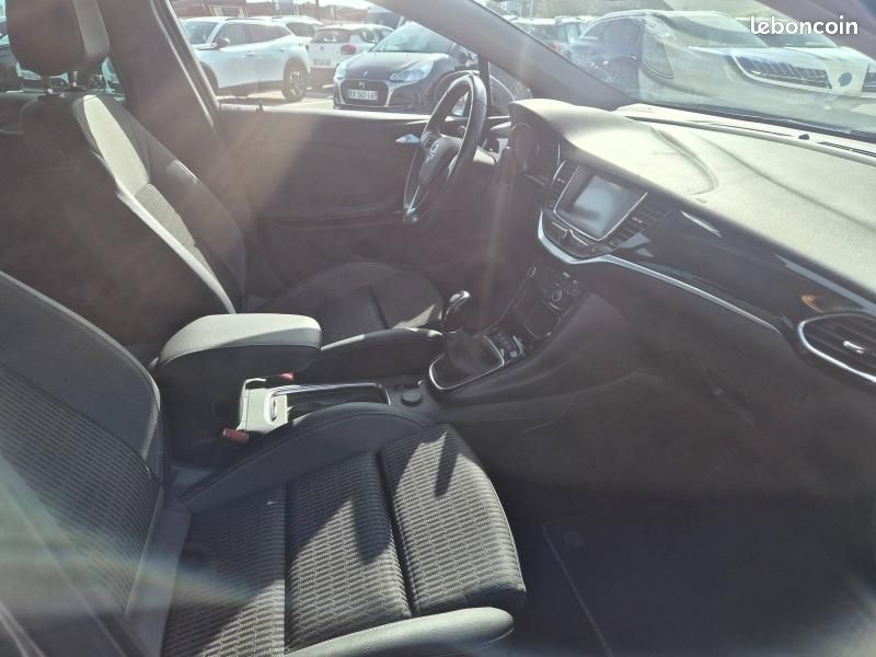 Opel Astra Sports Tourer 1.2 Turbo 130ch Elegance Business 7cv (image 8)