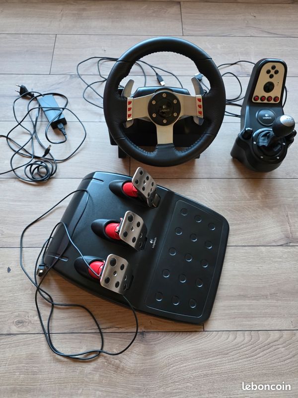 Volant Logitech G27 (image 1)