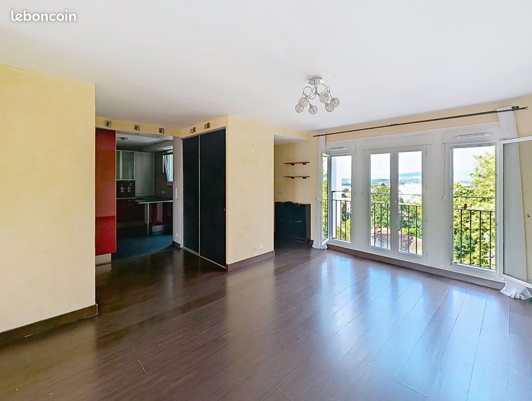 Appartement 5 pièces 99 m² · à Lyon · 99 m² · 329 000 €