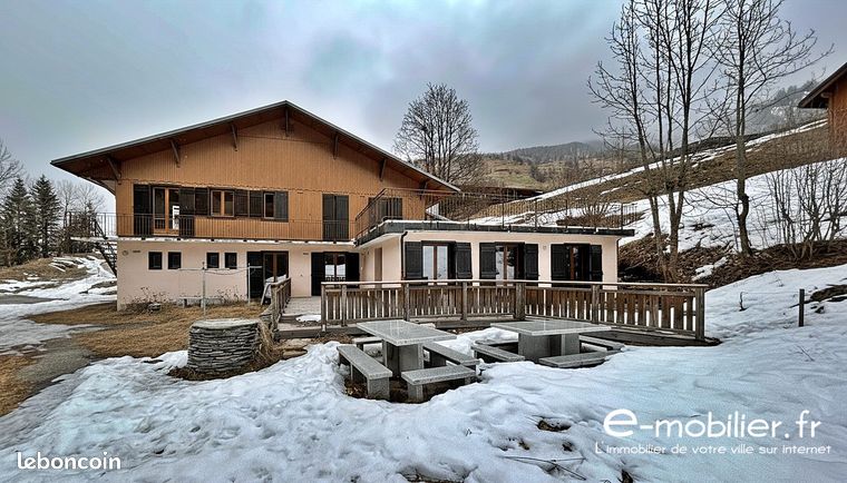 Chalet 15 pièces 334 m²