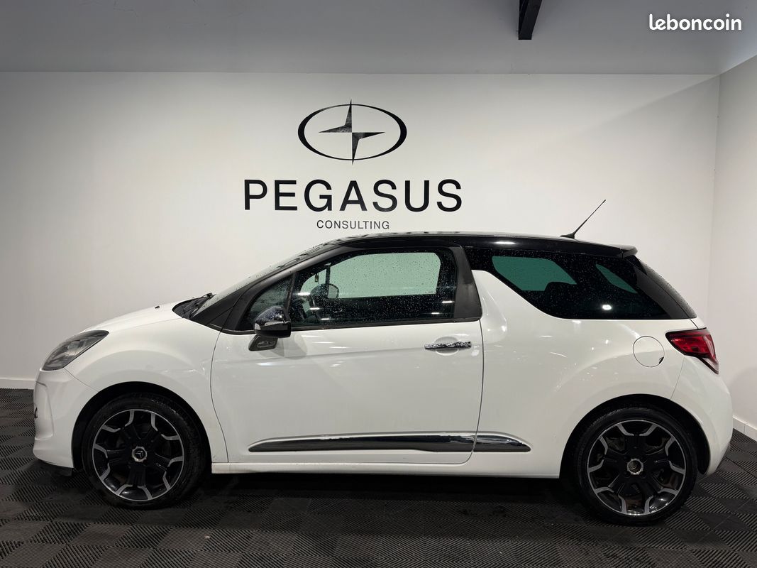 CITROËN DS3 1.6 e-HDi SO CHIC Airdream 92 Cv (image 2)