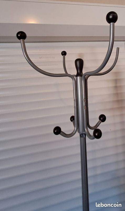 Porte manteau et parapluie marbre noir et aluminium (image 2)