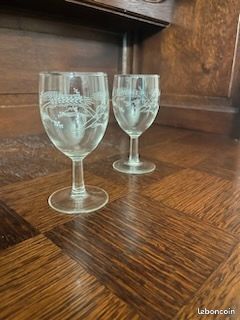 Verre à pied (image 2)