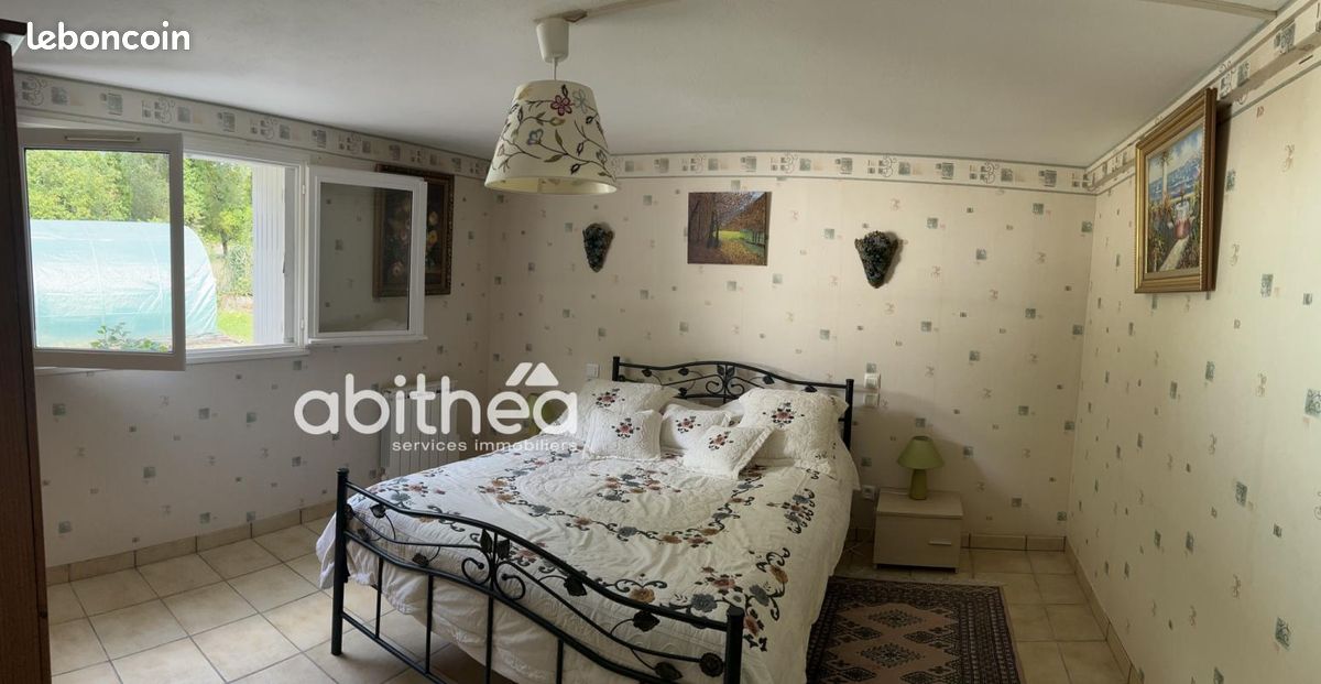 Maison 7 pièces 200 m² - Vars 16330 (image principale 6)