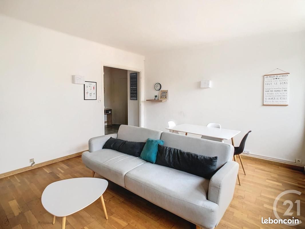 Appartement 4 pièces 86 m² · à Nancy · 86 m² · 1 000 €
