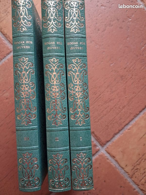 Nombreux livres en séries (image 3)