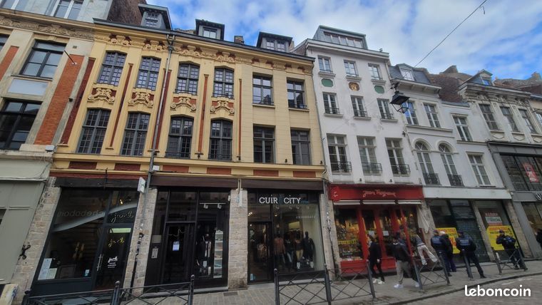 Dans une rue réputée du Vieux Lille, T2 libre à partir du 2 septembre.e — 1