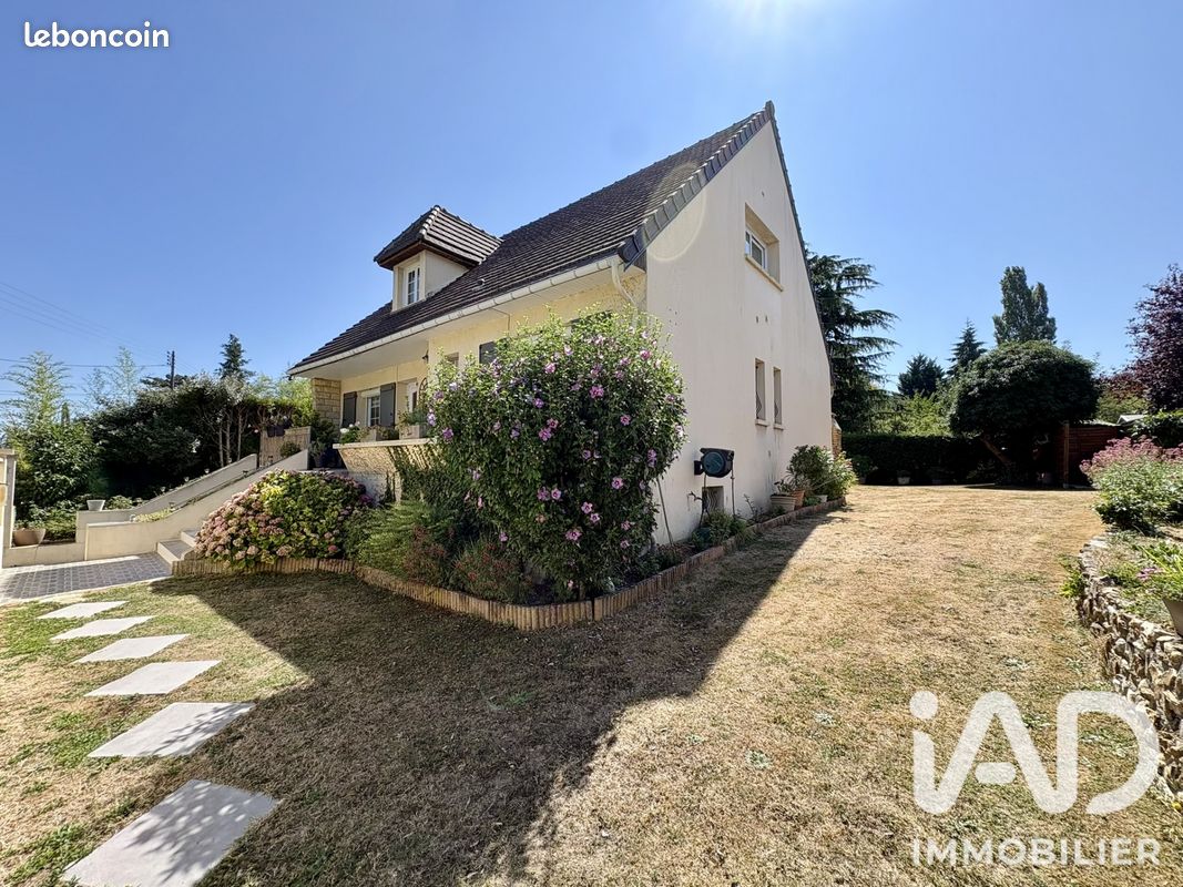 Maison 6 pièces 155 m² · à Villiers-Adam · 155 m² · 479 900 €