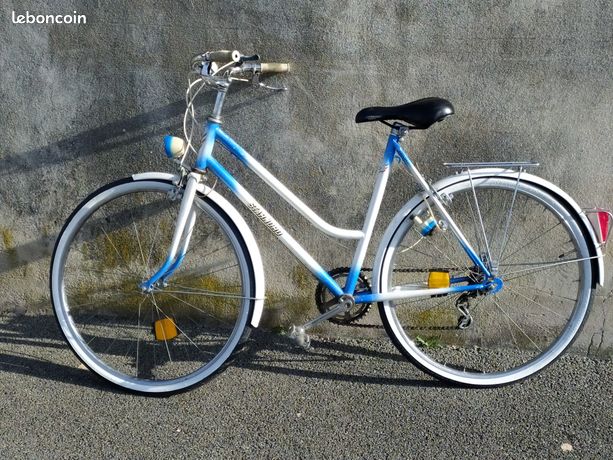 VÉLO MOTOBECANE FEMME vintage - T50 EUR 210,00 - FR