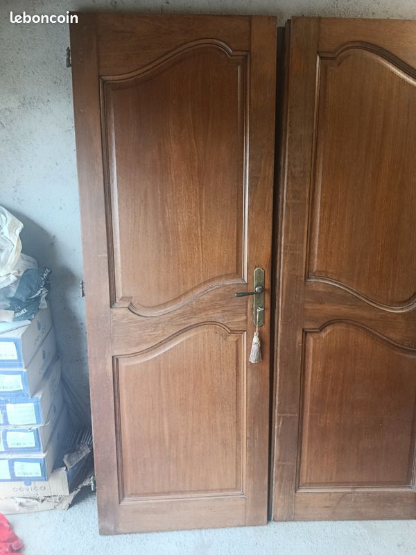 Portes placard bois massif (image 2)