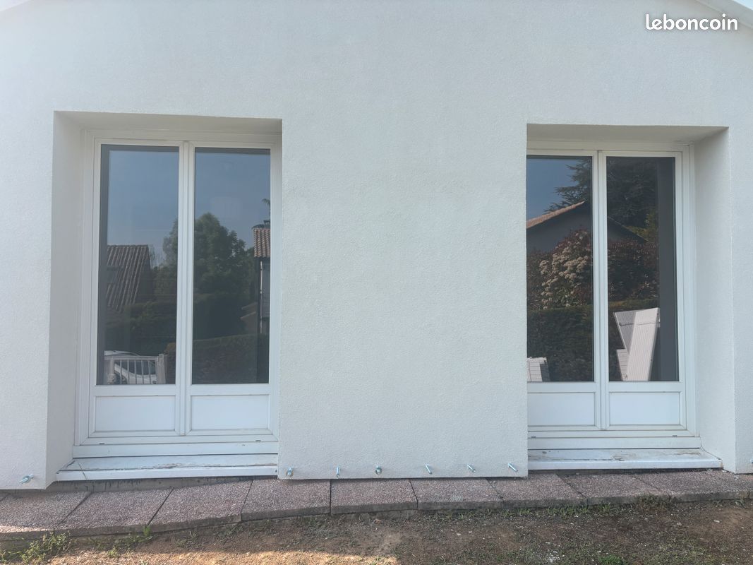 Porte fenêtre pvc double vitrage (image 1)