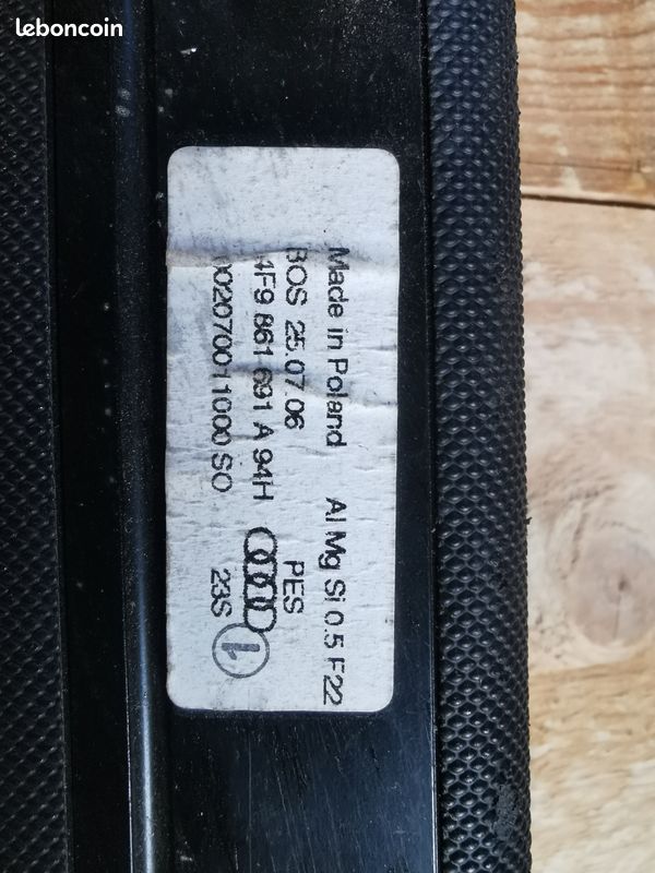 Plage arrière Audi A6 (image 3)