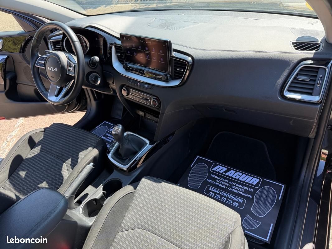 Kia CEED III (2) 1.6 CRDI 136 MHEV Active Business IBVM6 (image 25)