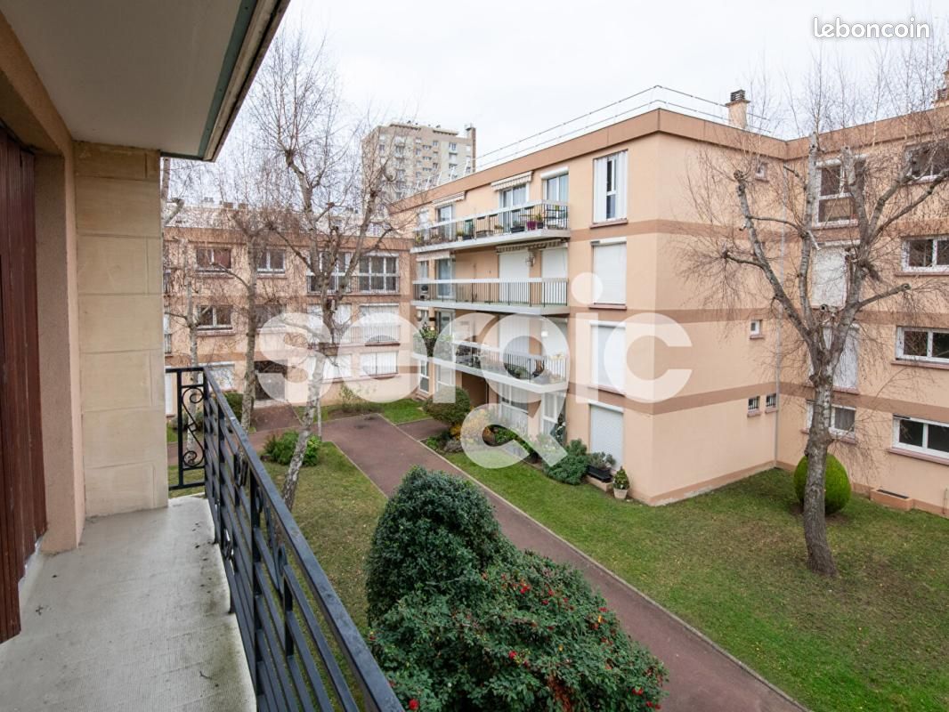 Appartement 1 pièce 36 m² · à Soisy-sous-Montmorency · 36 m² · 130 000 €