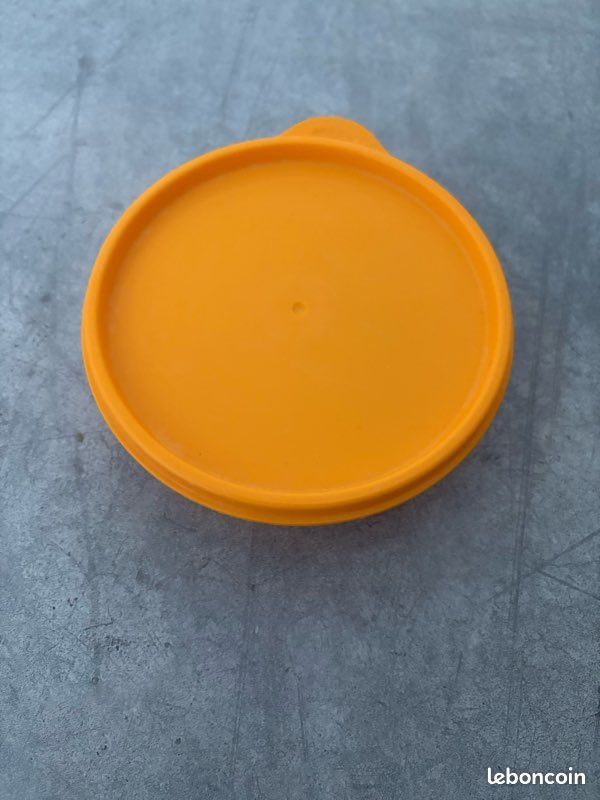 Boite de conservation Tupperware rond orange 13*4cm (image 2)