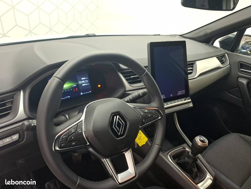 Renault Captur II mild hybrid 160 EDC Techno 5p (image 28)