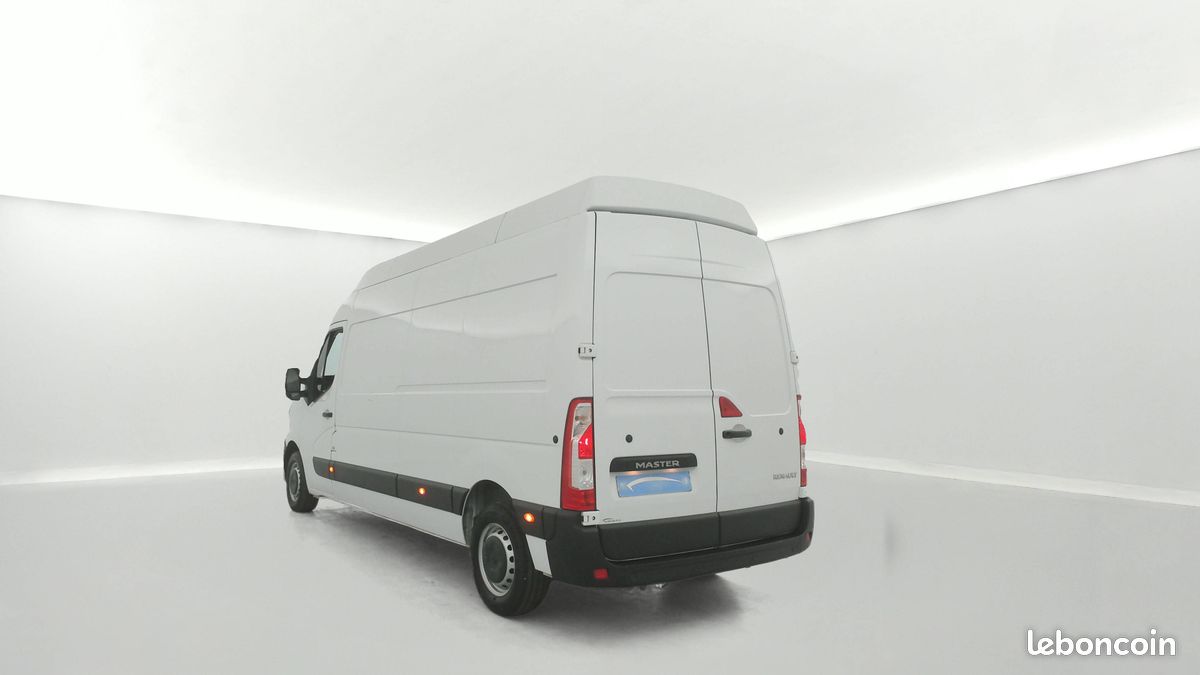 Renault master fgn trac f3500 l3h3 blue dci 135 confort (image 3)