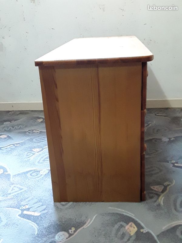 Commode basse en pin massif (image 2)