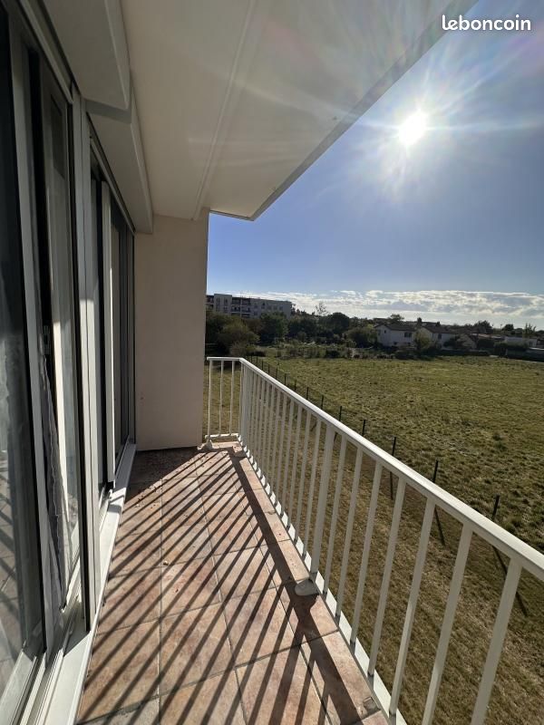 Appartement 2 pièces 42 m² · à Bron · 42 m² · 747 €/mois