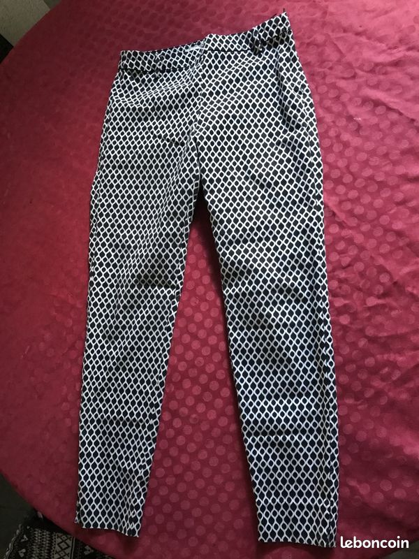 Pantalon noir et blanc - H & M - T.34 (image 8)